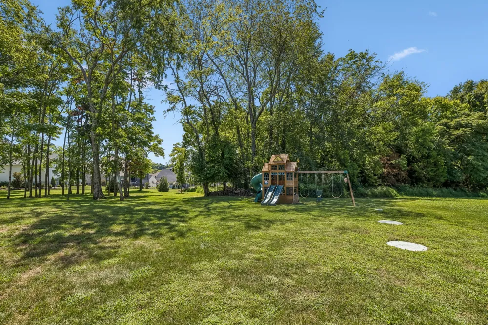 4784 Woodrow Pl Arrington, TN 37014