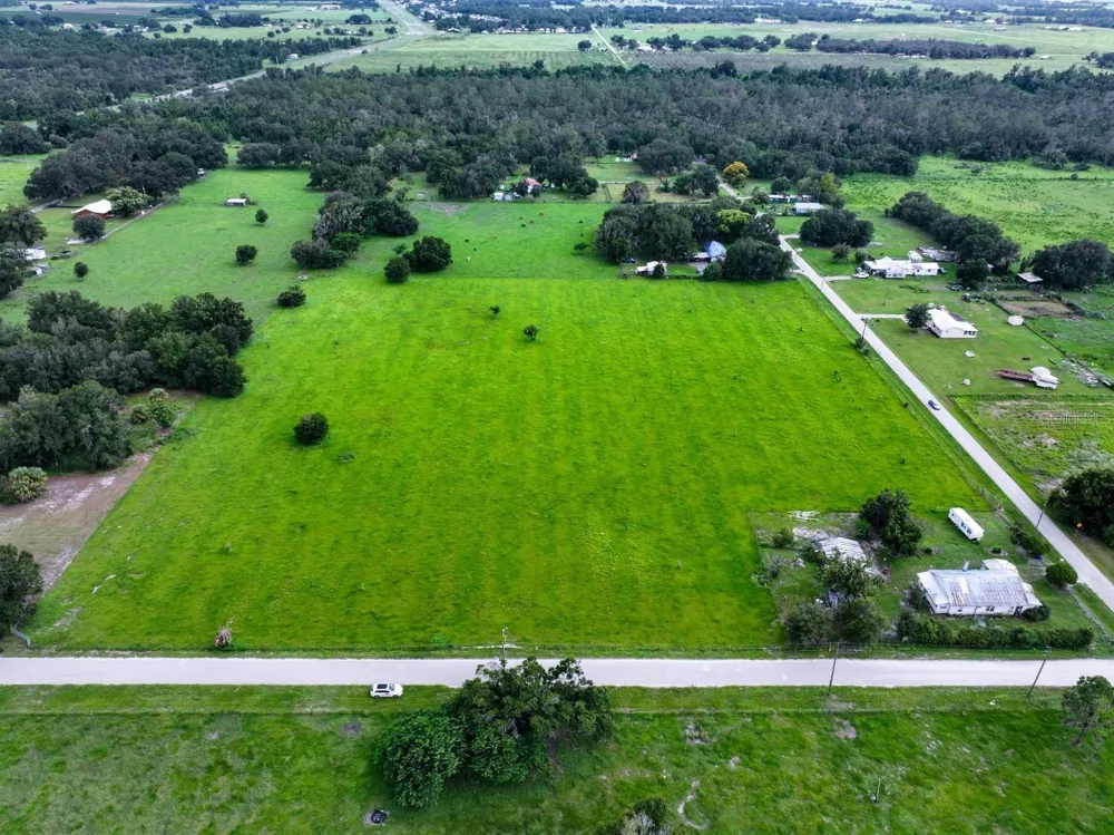 3984 DIXIANA DRIVE Bowling Green, FL 33834
