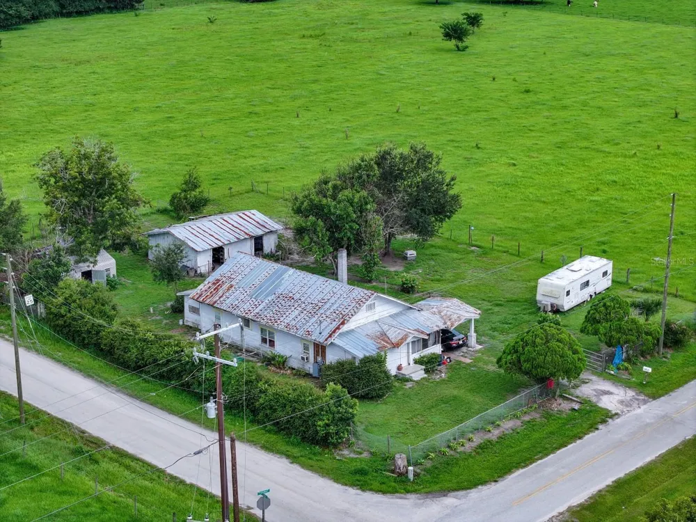 3984 DIXIANA DRIVE Bowling Green, FL 33834