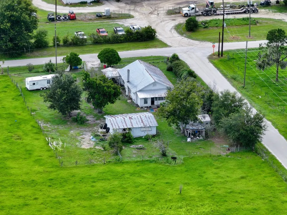 3984 DIXIANA DRIVE Bowling Green, FL 33834