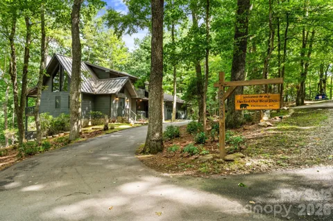 383 Bear Ridge Trail