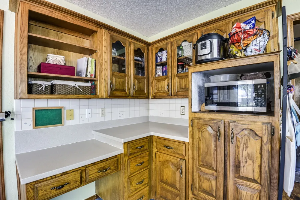 1090 Bells Chapel Road Pecan Hill, TX 75165