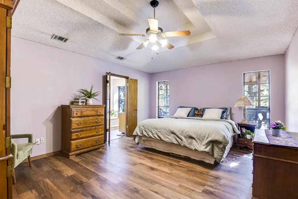 1090 Bells Chapel Road Pecan Hill, TX 75165