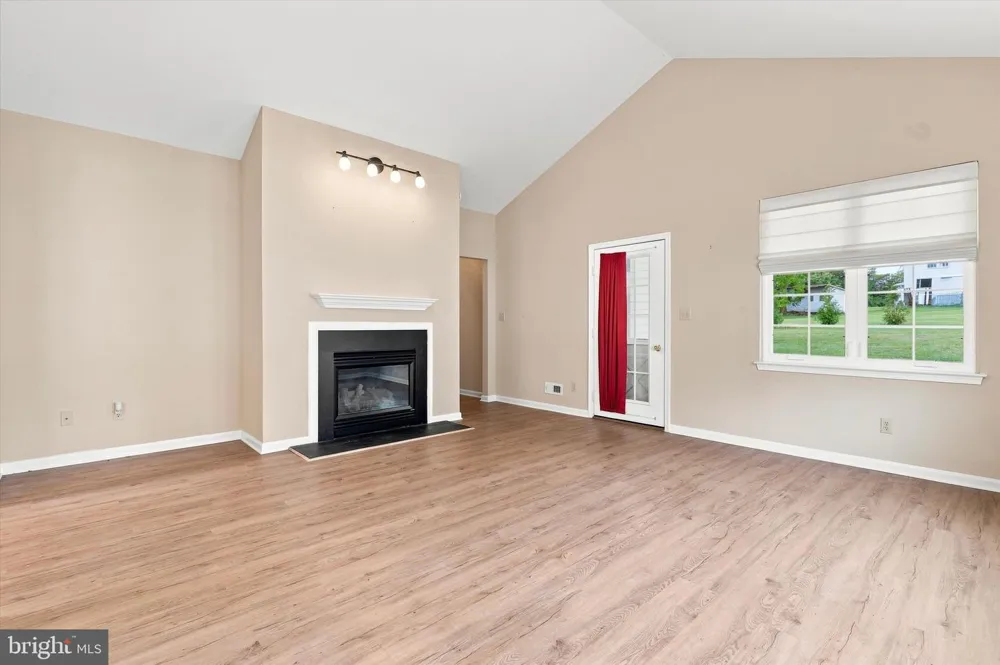 296 WESTMINSTER LANE Souderton, PA 18964
