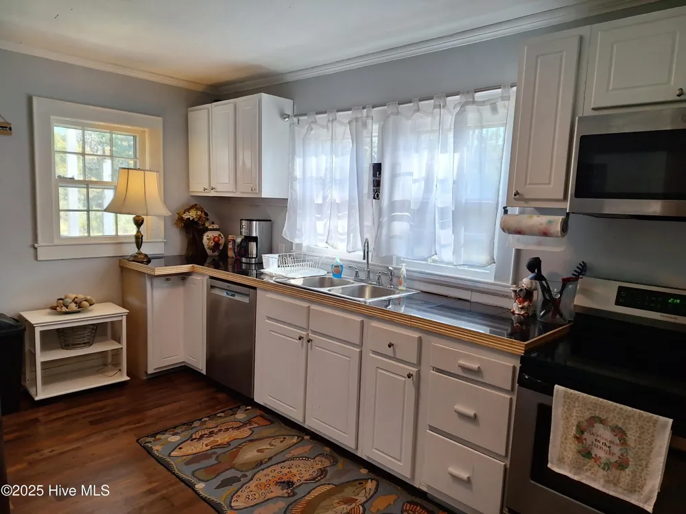 383 Highway 70 Otway Beaufort, NC 28516