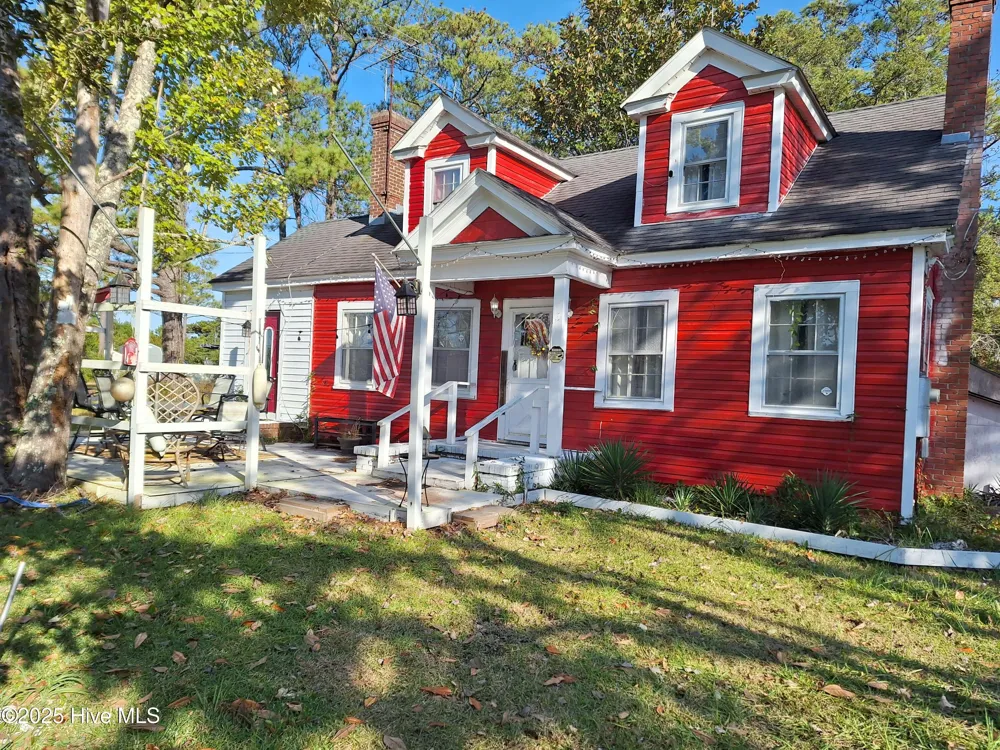 383 Highway 70 Otway Beaufort, NC 28516