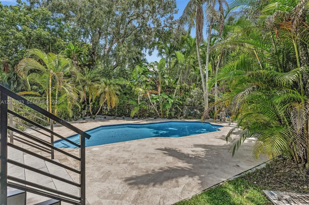 7920 SW 132nd St Pinecrest, FL 33156