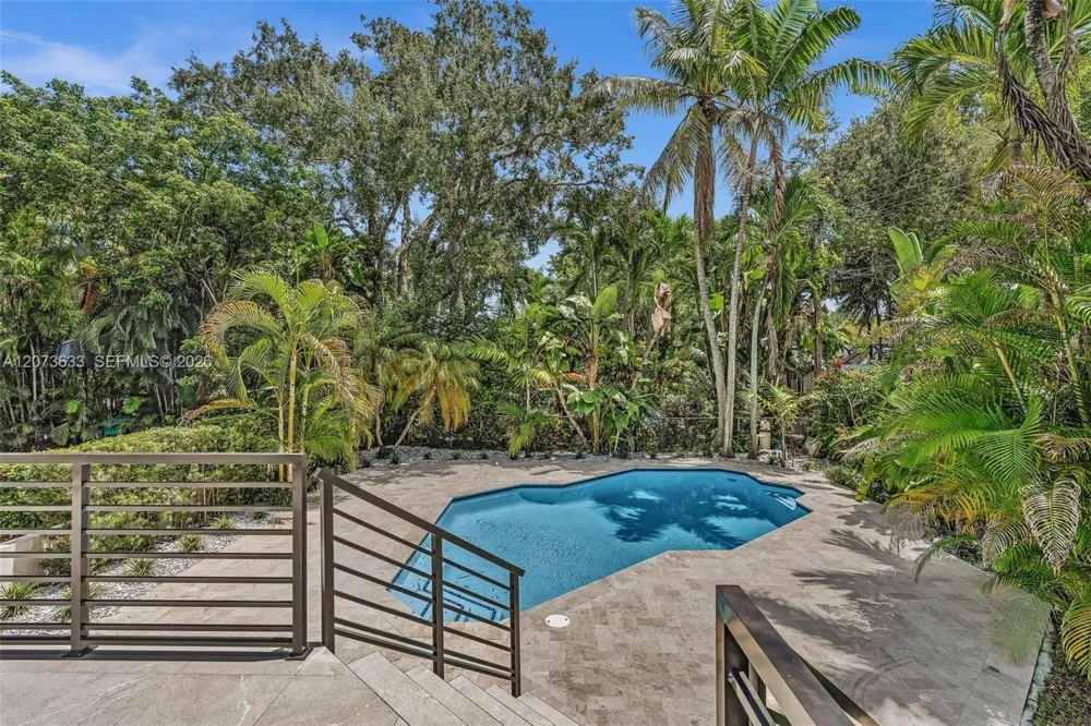 7920 SW 132nd St Pinecrest, FL 33156