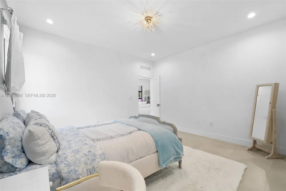 15875 SW 90th Ave Palmetto Bay, FL 33157
