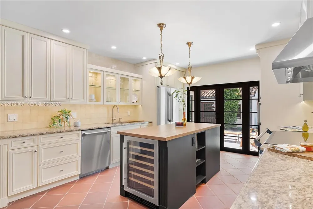 622 NE 98th St Miami Shores, FL 33138