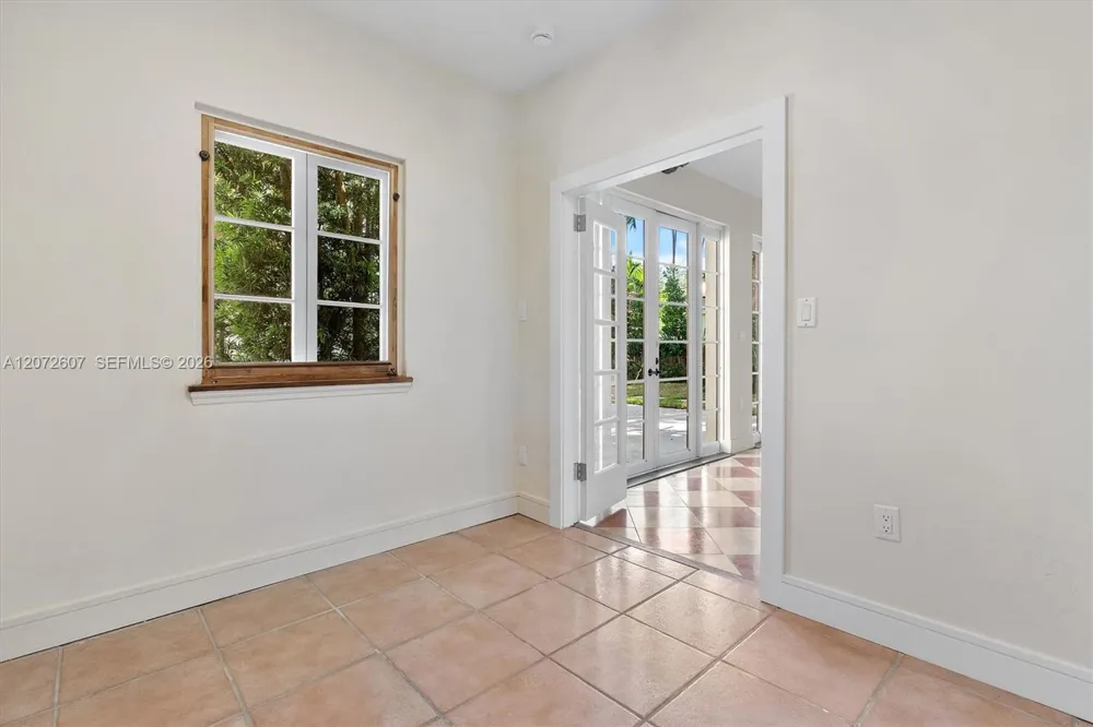622 NE 98th St Miami Shores, FL 33138