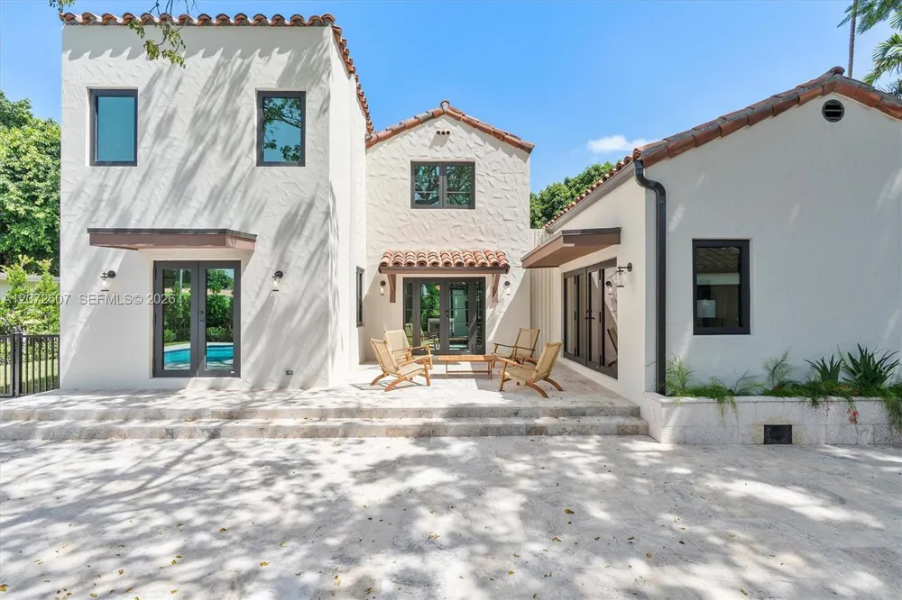 622 NE 98th St Miami Shores, FL 33138