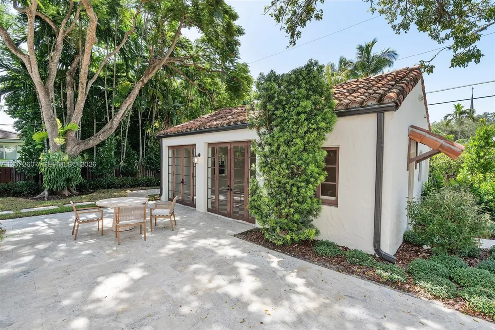 622 NE 98th St Miami Shores, FL 33138