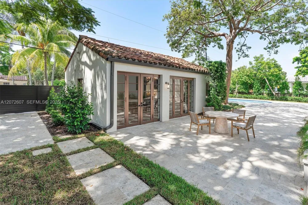 622 NE 98th St Miami Shores, FL 33138
