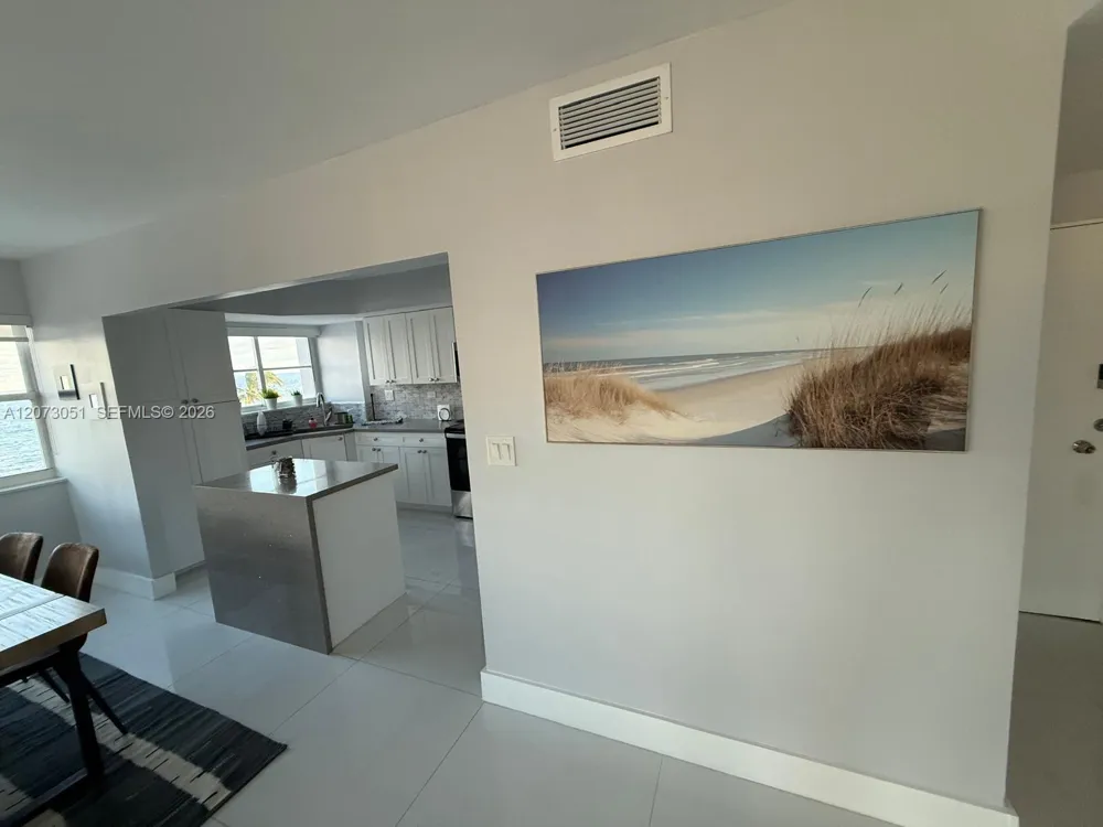 3111 Ocean Dr #506 Hollywood, FL 33019