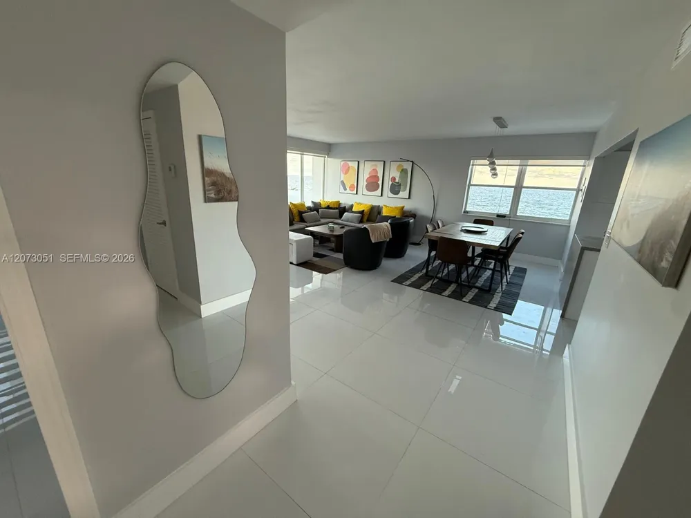 3111 Ocean Dr #506 Hollywood, FL 33019