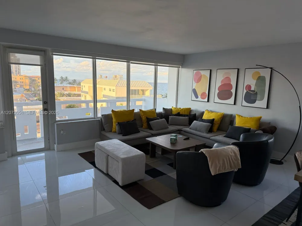 3111 Ocean Dr #506 Hollywood, FL 33019