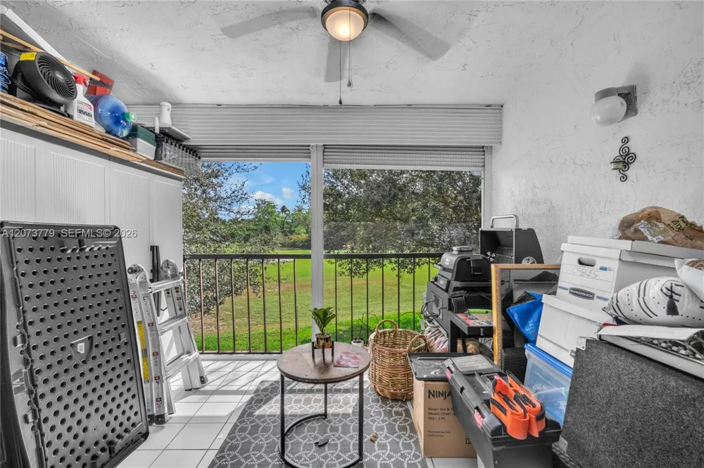 7956 Eastlake Dr #F Boca Raton, FL 33433