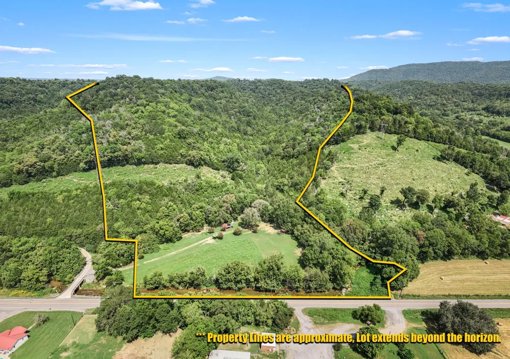 2203 Stones River Rd Woodbury, TN 37190