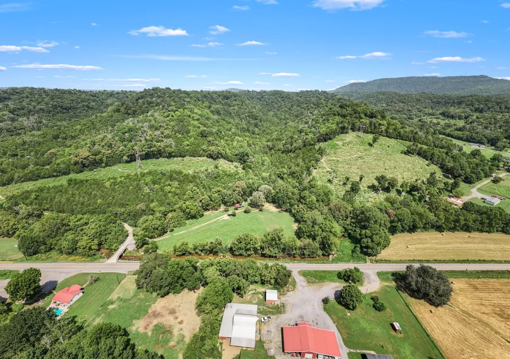 2203 Stones River Rd Woodbury, TN 37190