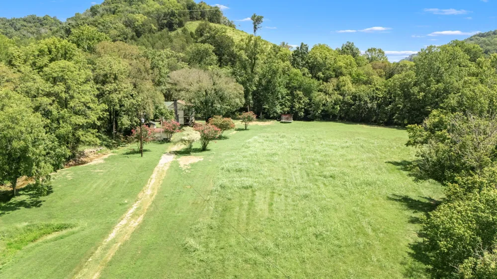 2203 Stones River Rd Woodbury, TN 37190
