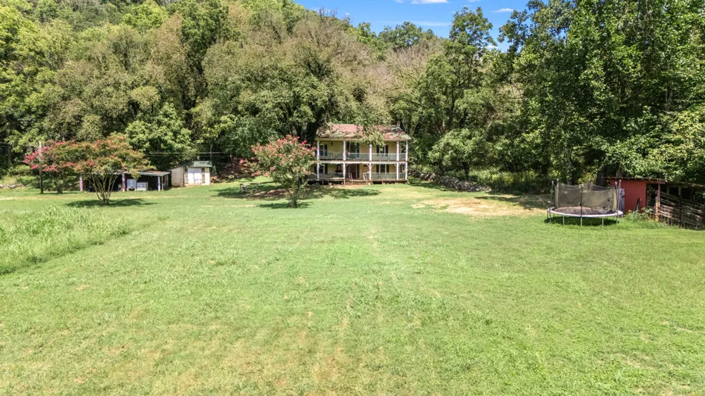 2203 Stones River Rd Woodbury, TN 37190