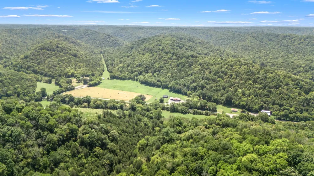 2203 Stones River Rd Woodbury, TN 37190