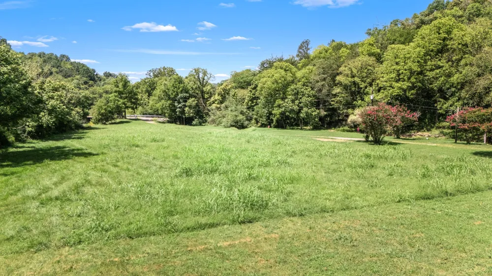 2203 Stones River Rd Woodbury, TN 37190