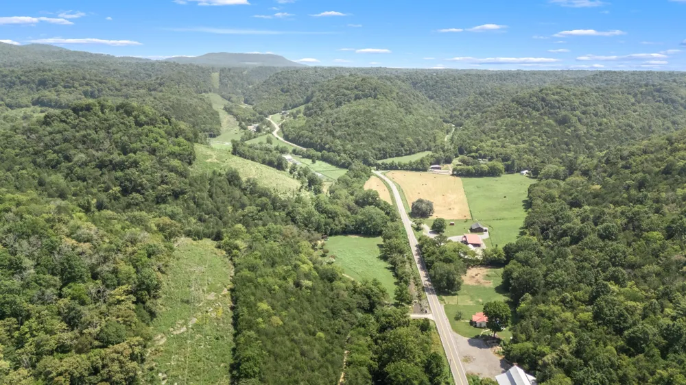 2203 Stones River Rd Woodbury, TN 37190