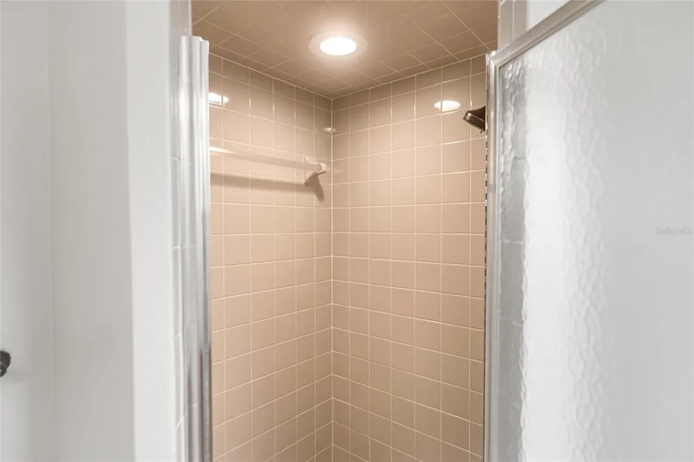 112 WOODINGHAM DRIVE Venice, FL 34292
