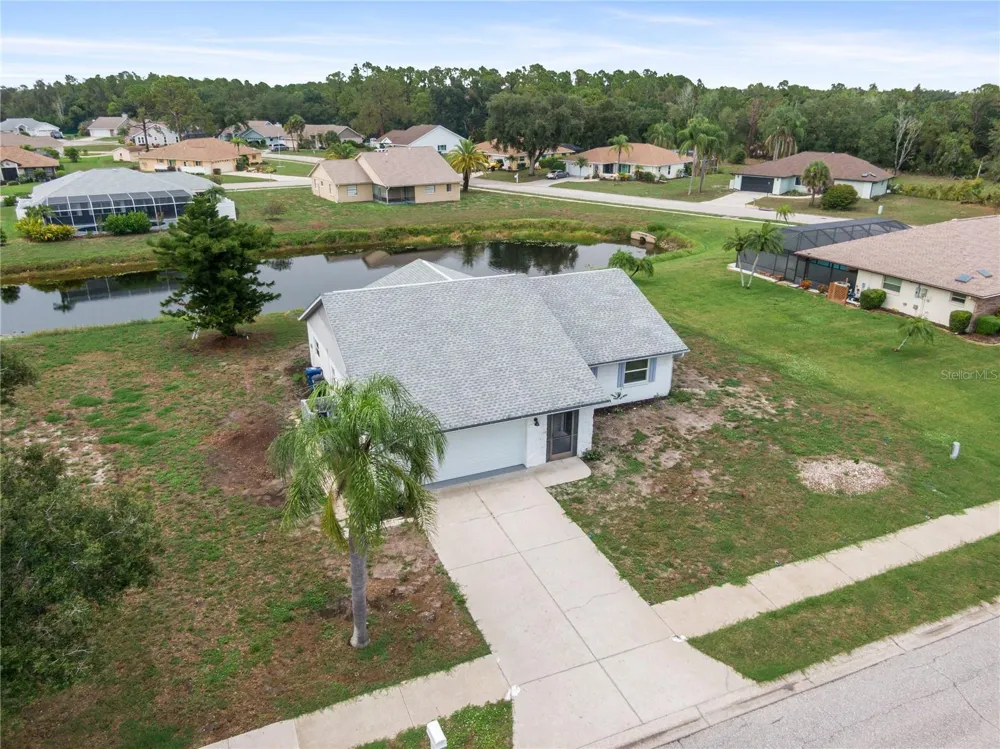 112 WOODINGHAM DRIVE Venice, FL 34292