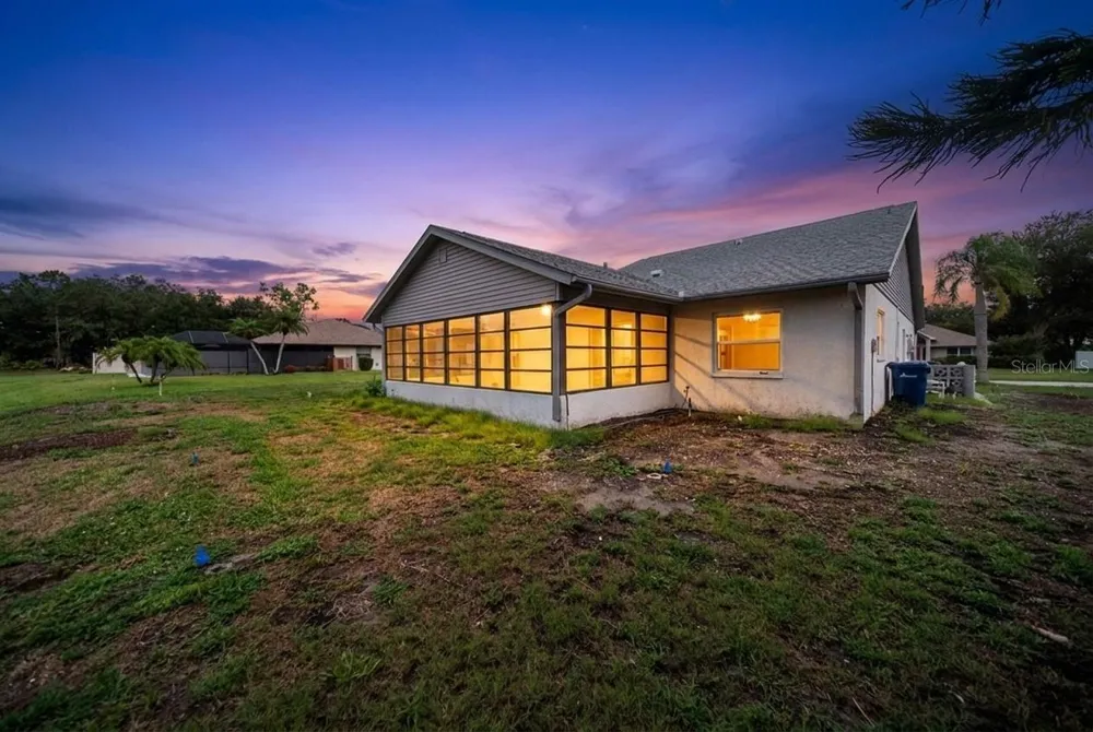 112 WOODINGHAM DRIVE Venice, FL 34292