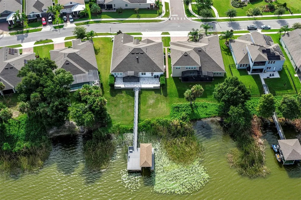 1112 HULL ISLAND DRIVE Oakland, FL 34787