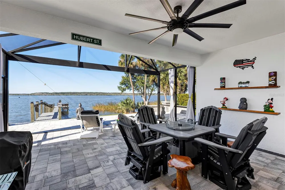 1112 HULL ISLAND DRIVE Oakland, FL 34787