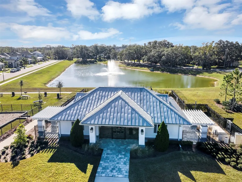 1112 HULL ISLAND DRIVE Oakland, FL 34787