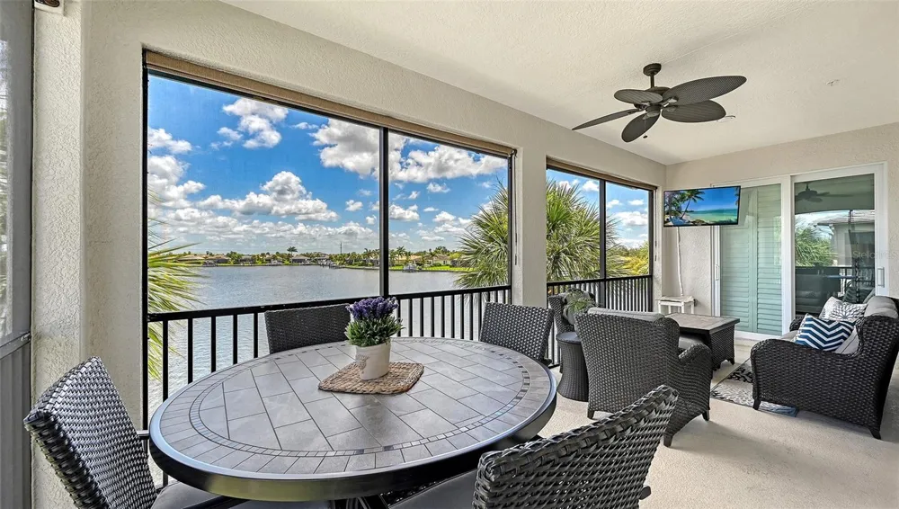 1041 RIVERSCAPE STREET #1041 Bradenton, FL 34208