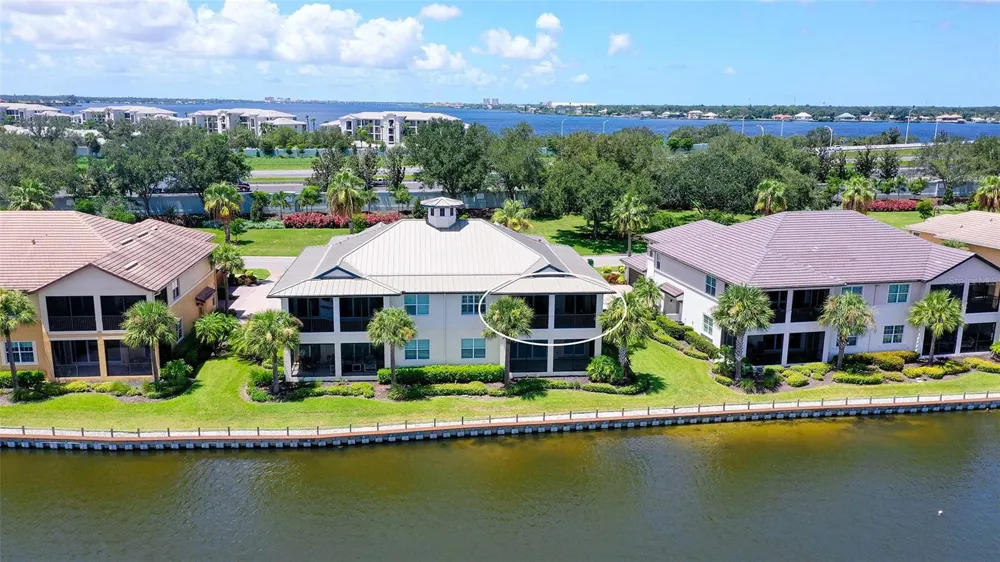 1041 RIVERSCAPE STREET #1041 Bradenton, FL 34208