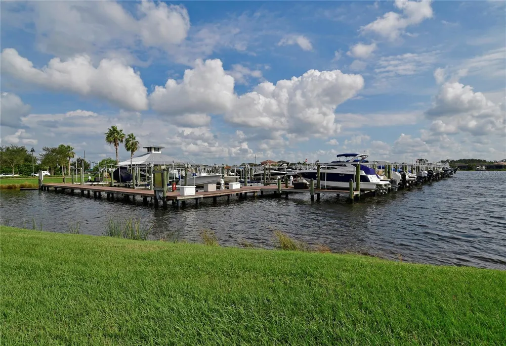 1041 RIVERSCAPE STREET #1041 Bradenton, FL 34208
