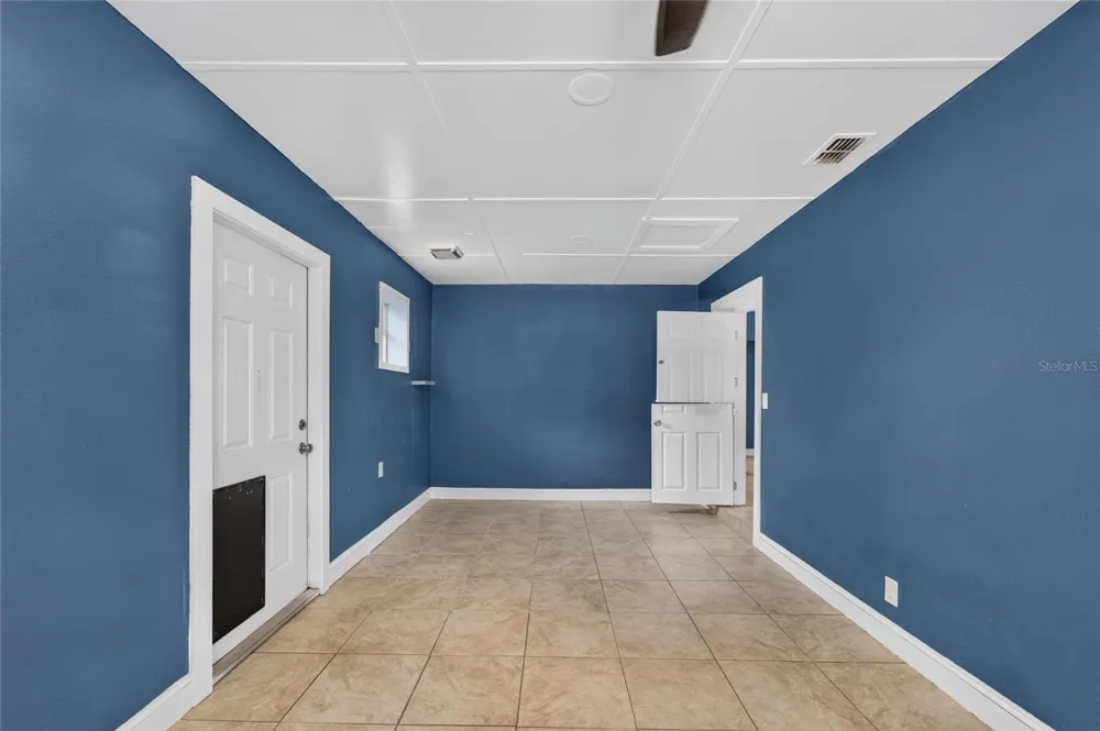 205 2ND AVENUE SE Ruskin, FL 33570