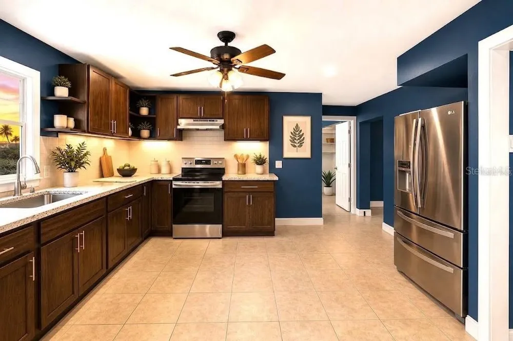 205 2ND AVENUE SE Ruskin, FL 33570