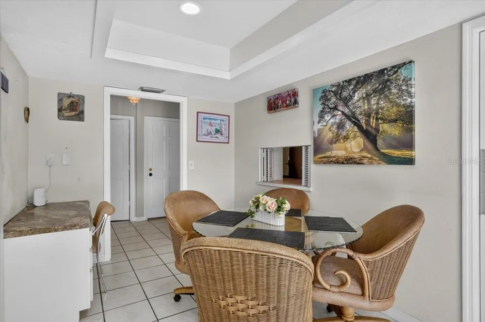 2407 PALMA SOLA BOULEVARD Bradenton, FL 34209