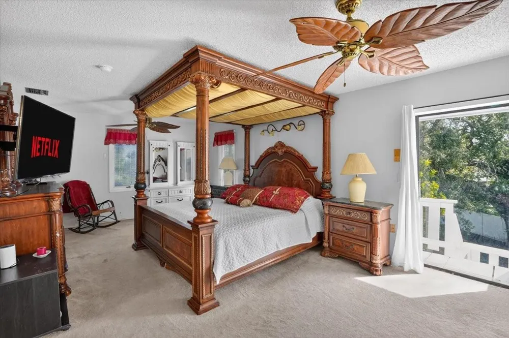 2407 PALMA SOLA BOULEVARD Bradenton, FL 34209