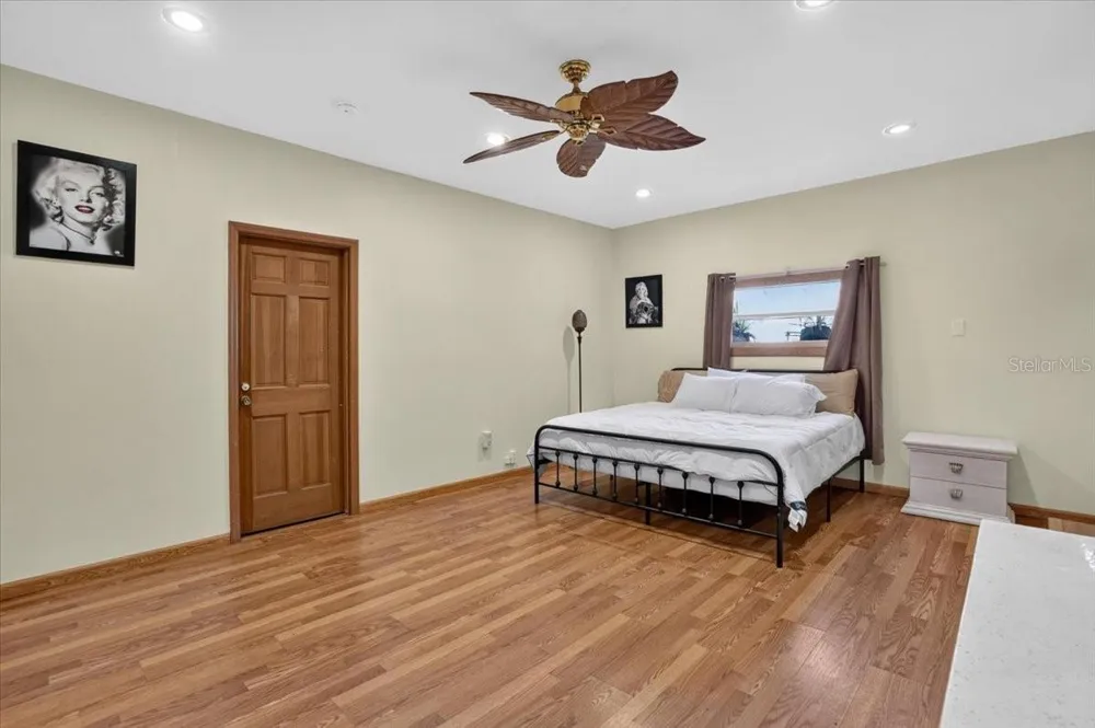 2407 PALMA SOLA BOULEVARD Bradenton, FL 34209