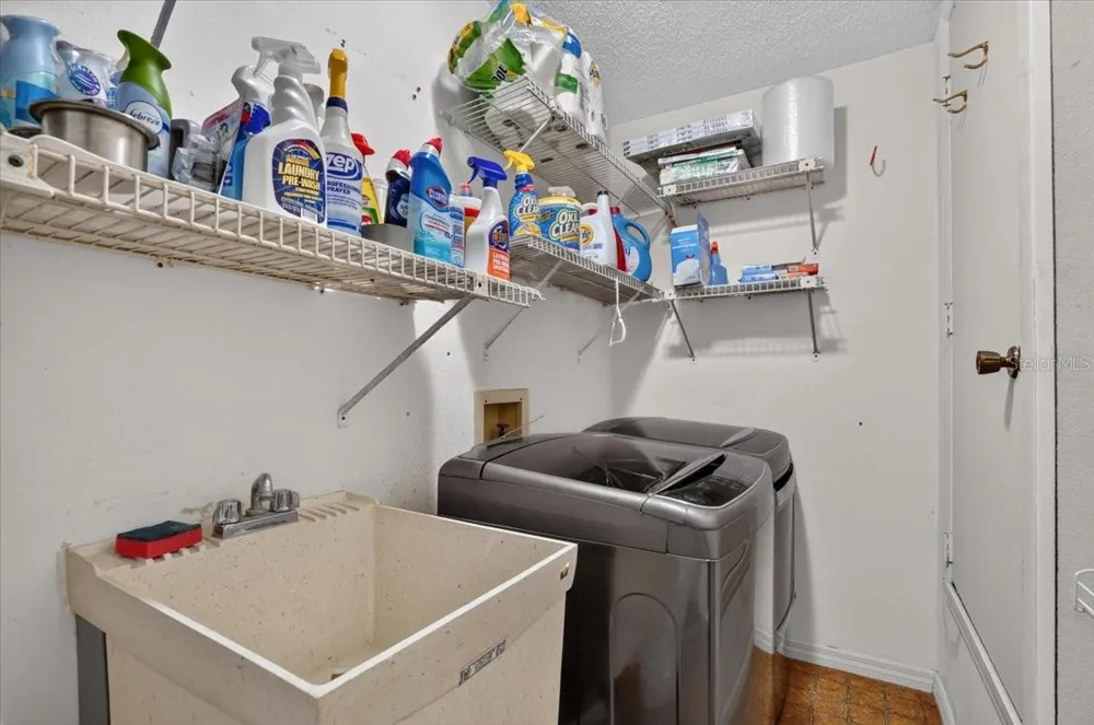 2407 PALMA SOLA BOULEVARD Bradenton, FL 34209