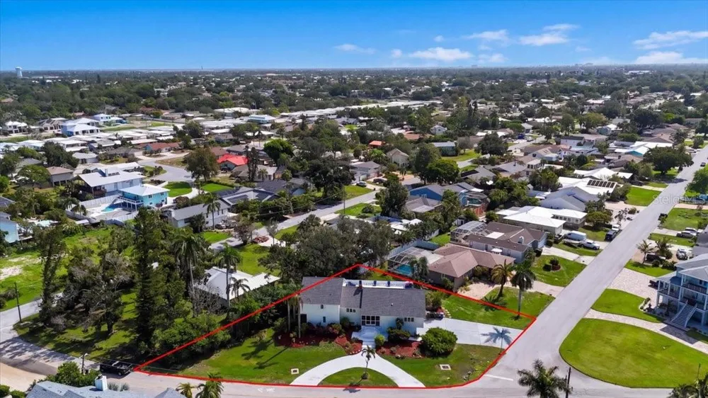 2407 PALMA SOLA BOULEVARD Bradenton, FL 34209