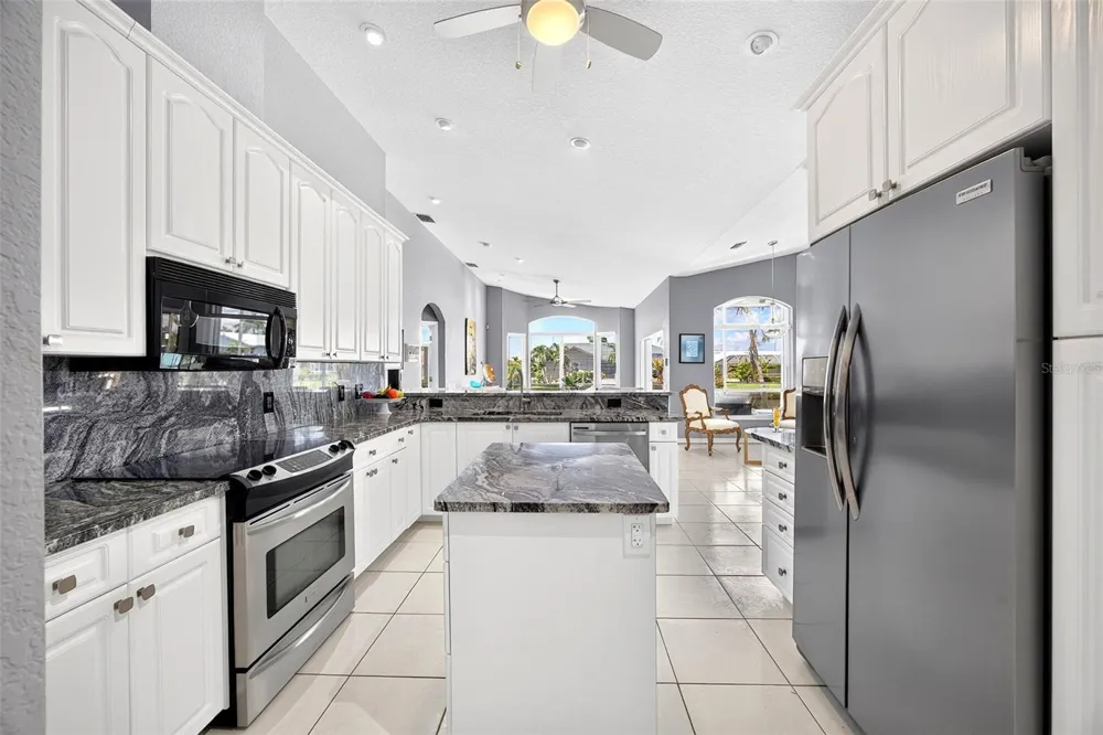 1552 AQUI ESTA DRIVE Punta Gorda, FL 33950