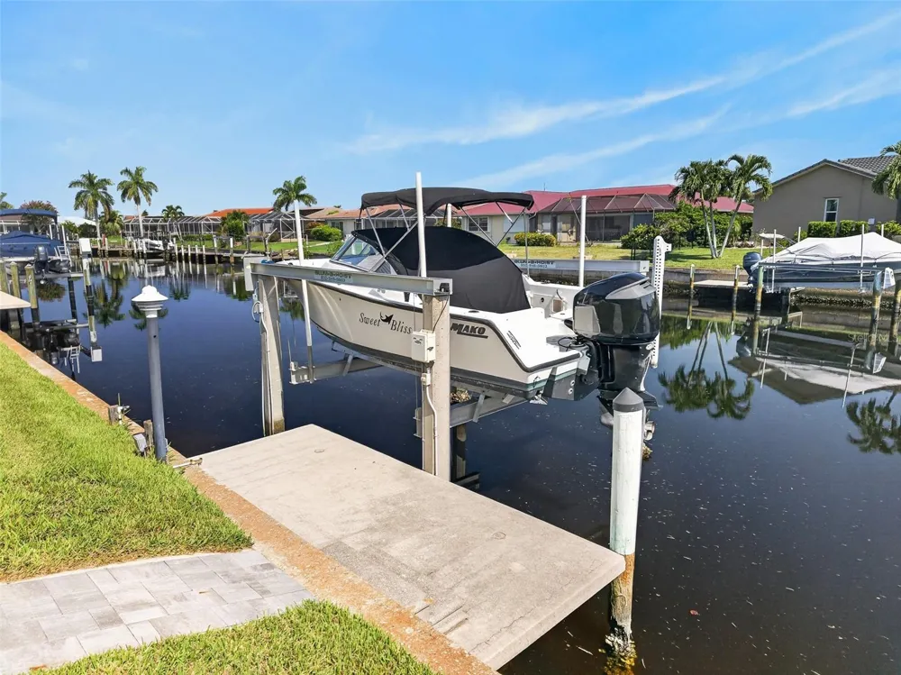 1552 AQUI ESTA DRIVE Punta Gorda, FL 33950