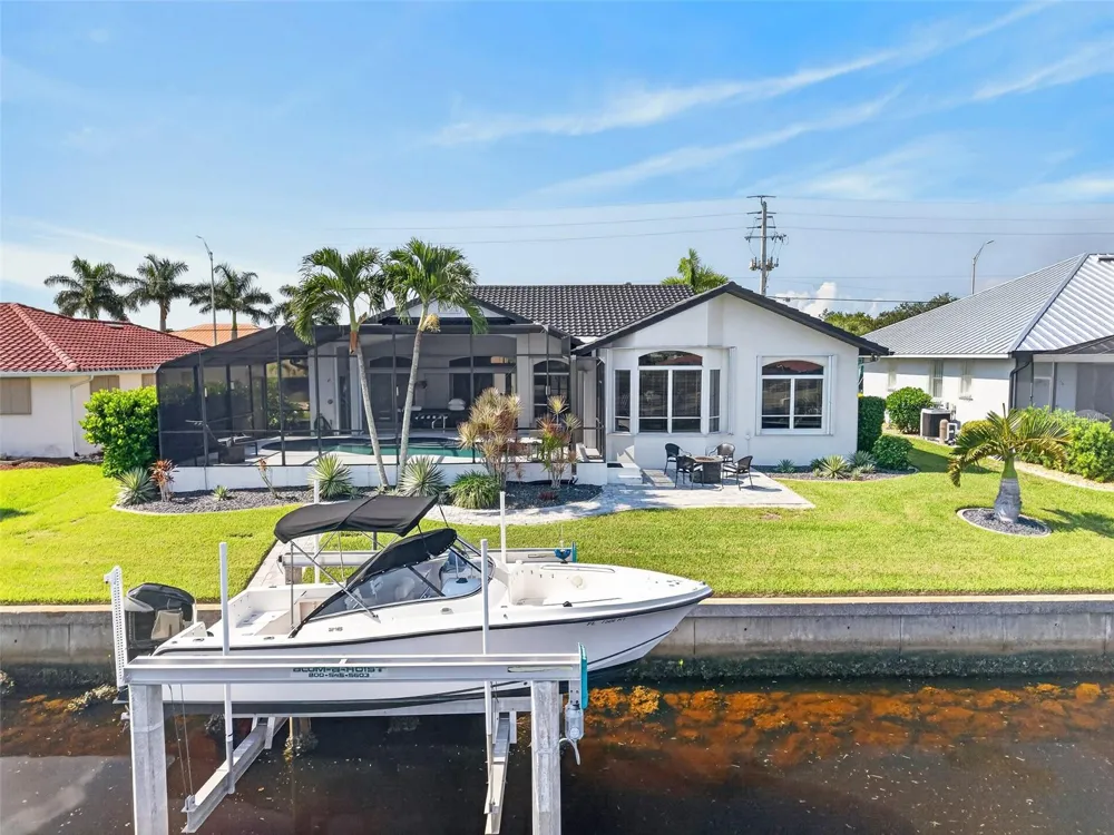 1552 AQUI ESTA DRIVE Punta Gorda, FL 33950