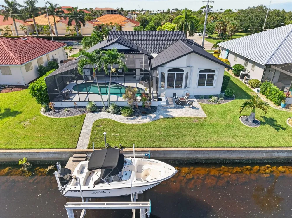 1552 AQUI ESTA DRIVE Punta Gorda, FL 33950