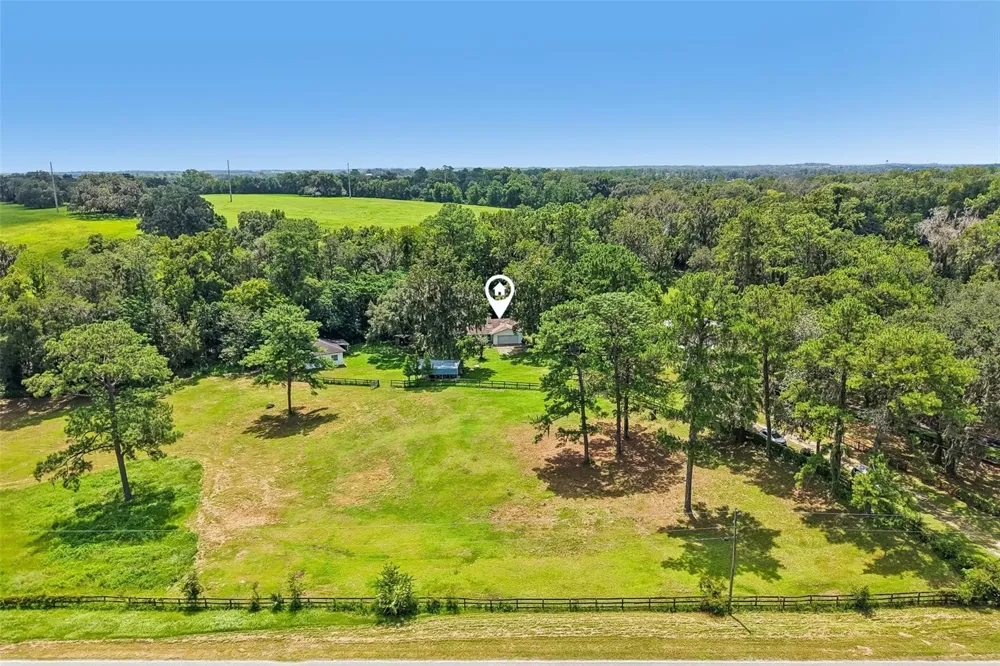 5230 NW 144TH PLACE Reddick, FL 32686